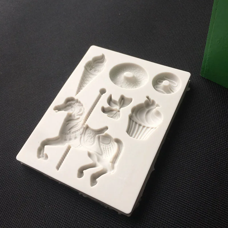 Donut Mold Silicone - Trojan Horse ไอศกรีมโดนัทซิลิโคนแม่พิมพ์ลูกอมเค้กแม่พิมพ์ลูกอมช็อกโกแลตตกแต่งเครื่องมือแม่พิมพ์