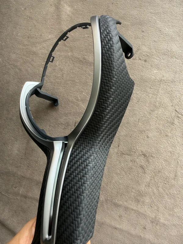ฝาครอบพวงมาลัยคาร์บอนไฟเบอร์แท - Crepe Pan Carbon บทวิจารณ์และราคา
