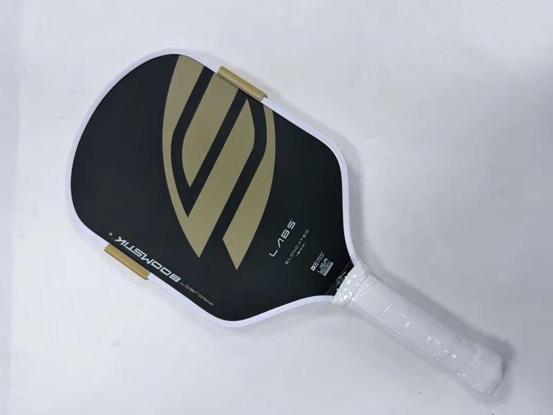 ไม้พายพิคเคิลบอลแบบ BOOMSTICK  - Crepe Pan Carbon บทวิจารณ์และราคา